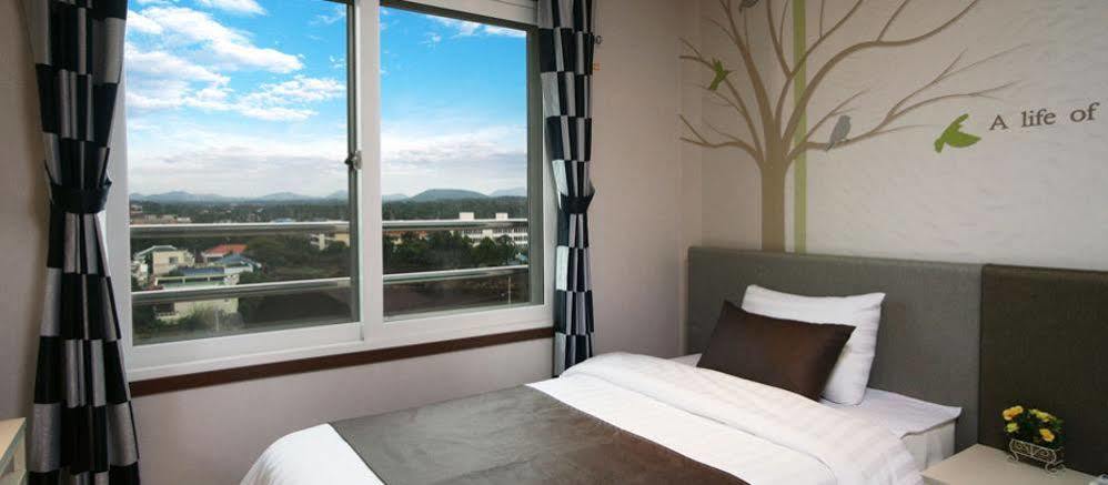 Seongsan Aqua Beach Hotel Seogwipo Eksteriør billede